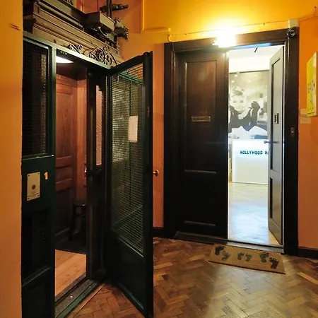 Hollywood קרקוב