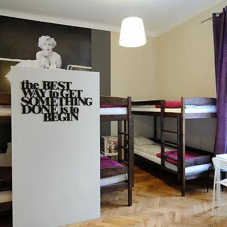 Hollywood Hostel Krakow